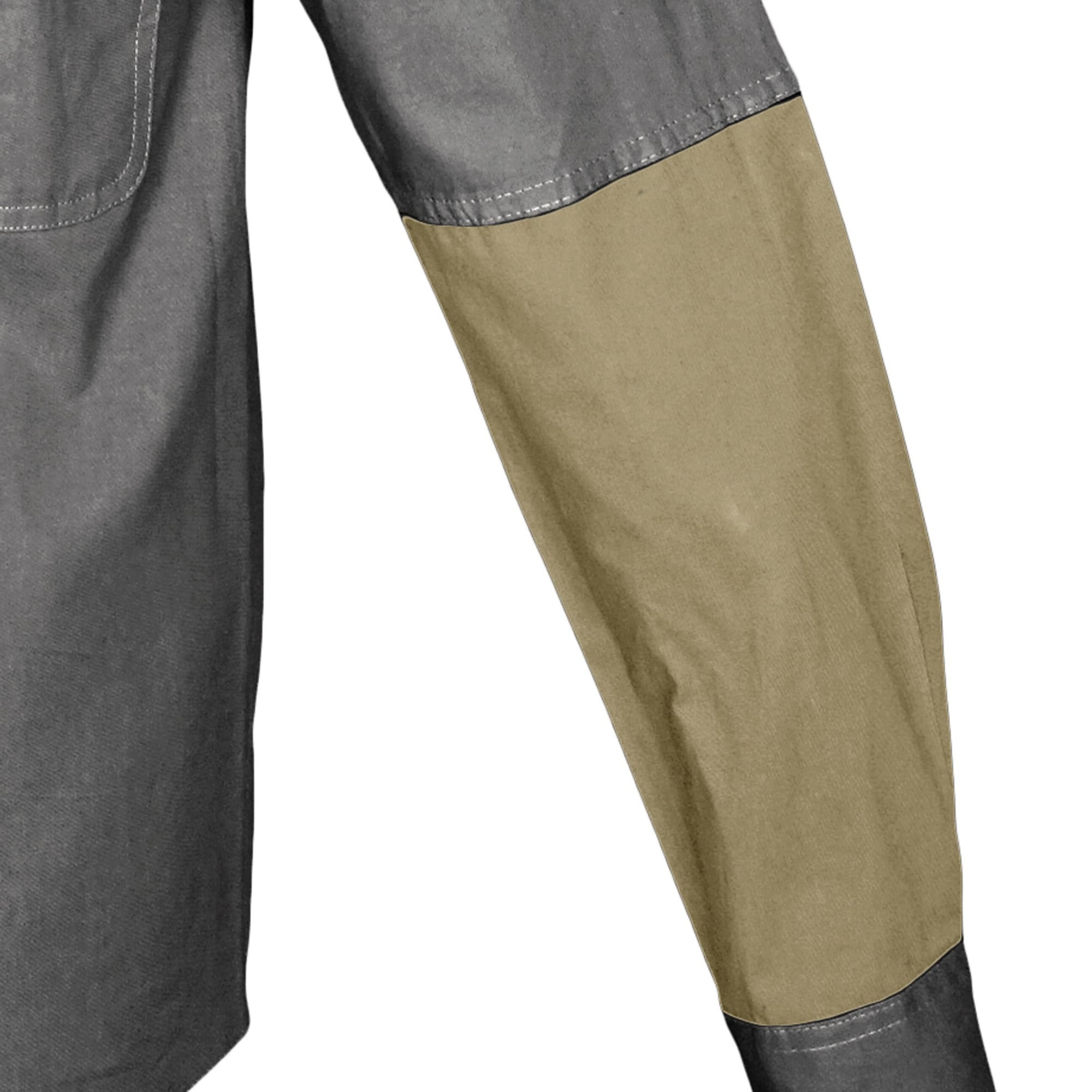 Closeup of a Men's Upland Shirt in Long Sleeves, color Olive/Khaki. The shirt has contrasted forearms, and double stitching throughout. 100% cotton.--5
